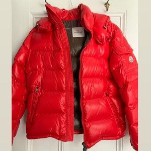 moncler maya red